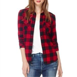 Aritzia TNA Banff plaid flannel button down red
